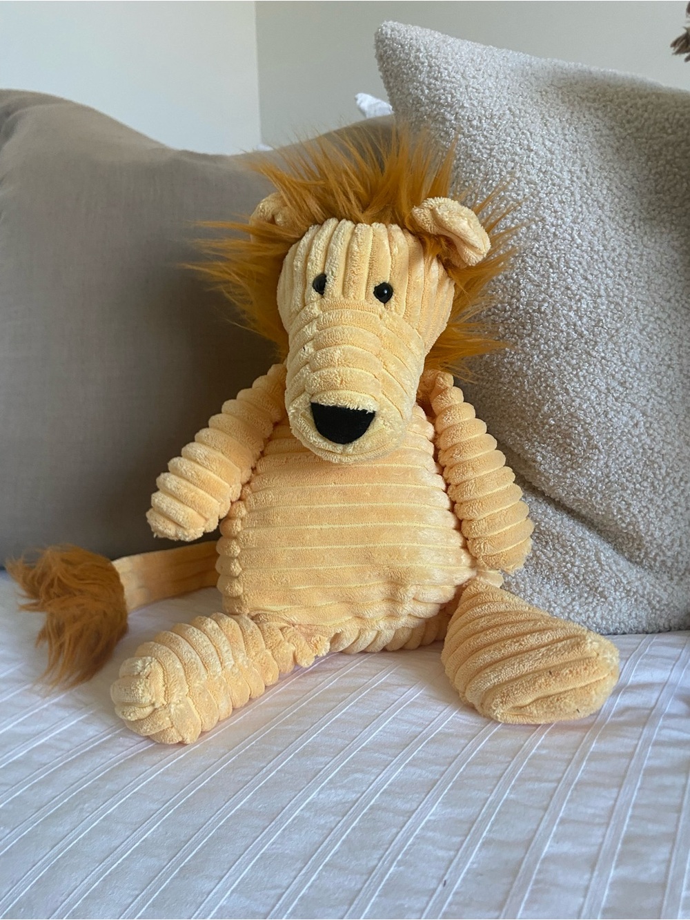 Jellycat Cordy Roy Lion 15" Plush Stuffed Animal Retired Yellow Corduroy